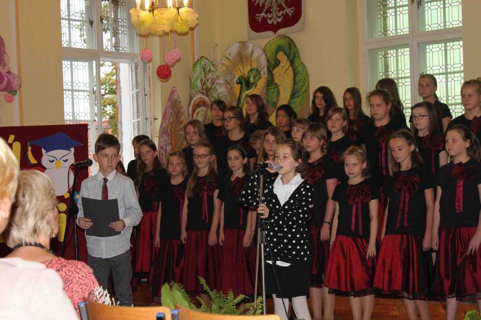 dzien-edukacji-narodowej-w-jeleniogorskiej-dwojce-foto-54276