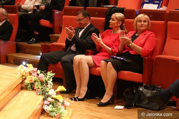 jeleniogorska-platforma-obywatelska-rozpoczea-kampanie-foto-54301