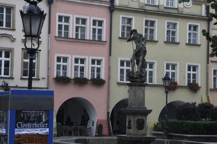 skad-wzia-sie-neptun-na-jeleniogorskim-rynku-foto-54303