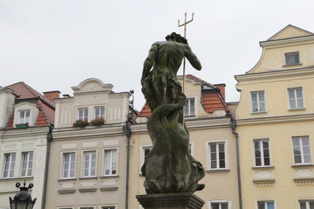 skad-wzia-sie-neptun-na-jeleniogorskim-rynku-foto-54303