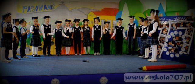 uroczyste-slubowanie-pierwszakow-w-707-foto-54305