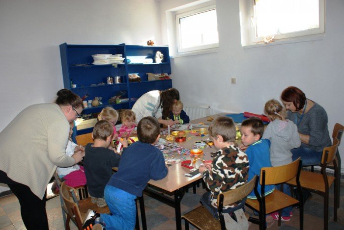 przedszkolaki-odkryway-tajemnice-biblioteki-iii-lo-foto-54360