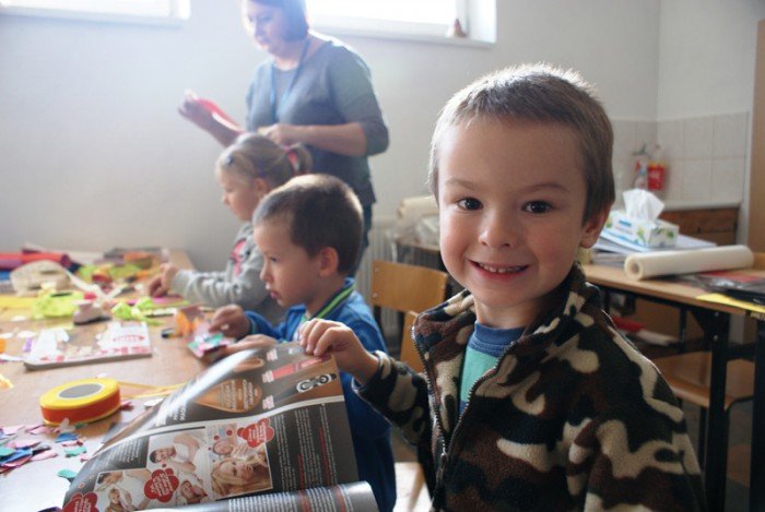 przedszkolaki-odkryway-tajemnice-biblioteki-iii-lo-foto-54360