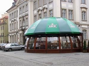 ufo-na-placu-ratuszowym-5437