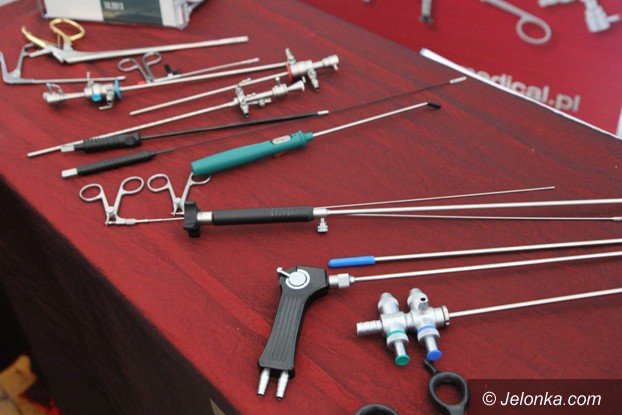 pielegniarki-operacyjne-zjechay-do-cieplic-foto-54404