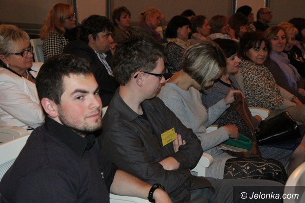 pielegniarki-operacyjne-zjechay-do-cieplic-foto-54404