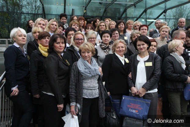 pielegniarki-operacyjne-zjechay-do-cieplic-foto-54404