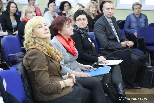 inauguracyjna-konferencja-nowego-stowarzyszenia-w-jeleniej-gorze-foto-54420