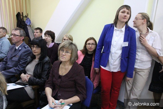 inauguracyjna-konferencja-nowego-stowarzyszenia-w-jeleniej-gorze-foto-54420