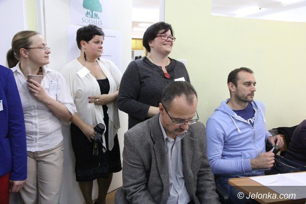 inauguracyjna-konferencja-nowego-stowarzyszenia-w-jeleniej-gorze-foto-54420