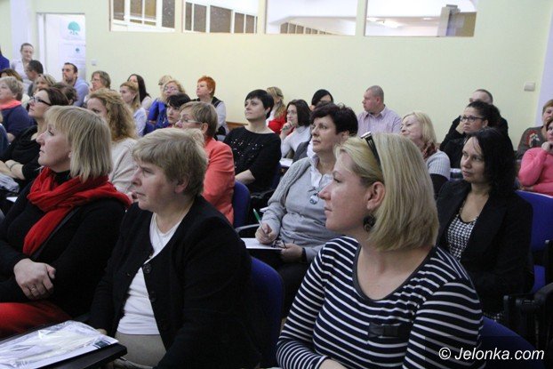 inauguracyjna-konferencja-nowego-stowarzyszenia-w-jeleniej-gorze-foto-54420