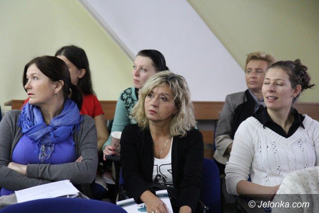inauguracyjna-konferencja-nowego-stowarzyszenia-w-jeleniej-gorze-foto-54420