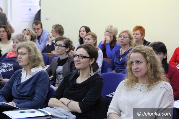 inauguracyjna-konferencja-nowego-stowarzyszenia-w-jeleniej-gorze-foto-54420