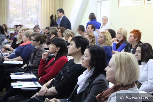 inauguracyjna-konferencja-nowego-stowarzyszenia-w-jeleniej-gorze-foto-54420