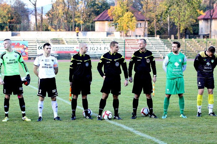 iiiliga-zwyciestwo-w-trudnych-warunkach-foto-54429