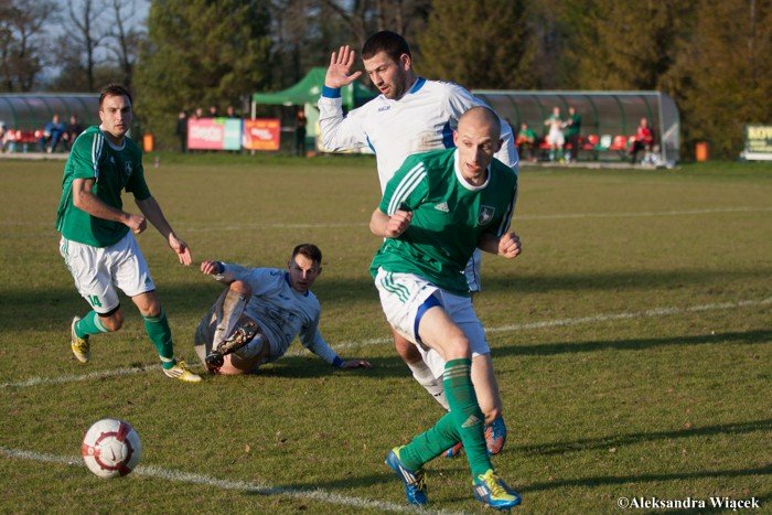 olimpia-dobita-przez-czerwona-latarnie-foto-54439