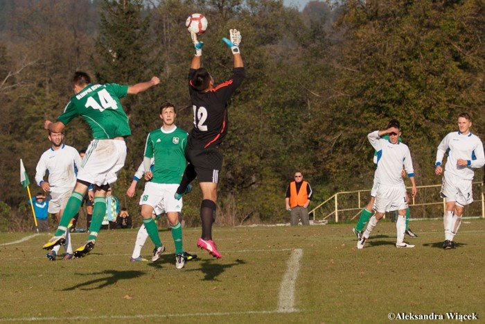 olimpia-dobita-przez-czerwona-latarnie-foto-54439