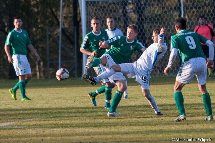 olimpia-dobita-przez-czerwona-latarnie-foto-54439