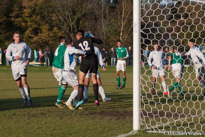 olimpia-dobita-przez-czerwona-latarnie-foto-54439