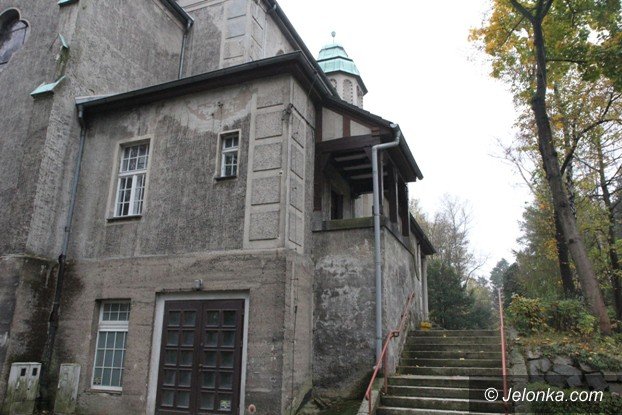o-najwiekszej-nekropolii-w-jeleniej-gorze-foto-54448