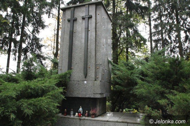 o-najwiekszej-nekropolii-w-jeleniej-gorze-foto-54448