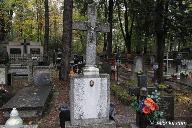 o-najwiekszej-nekropolii-w-jeleniej-gorze-foto-54448