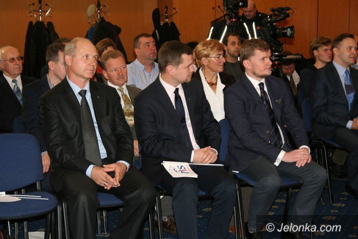 jeleniogorski-pis-gotow-przejac-wadze-w-miescie-foto-video-54452