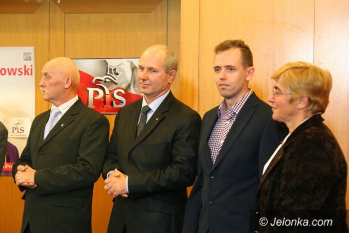 jeleniogorski-pis-gotow-przejac-wadze-w-miescie-foto-video-54452