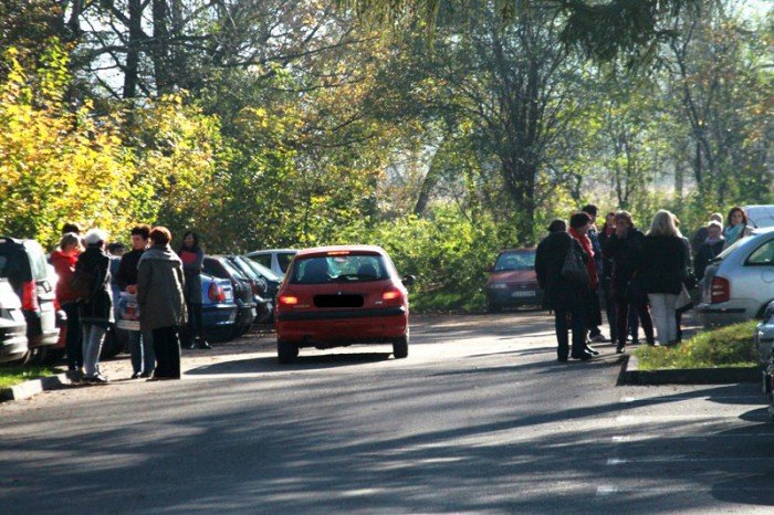 zgoszenie-o-bombie-w-skarbowce-i-prokuraturze-foto-54456