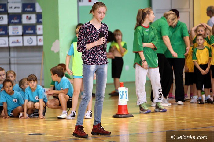 fantastyczna-zabawa-w-hali-przy-ulicy-zotniczej-foto-54460