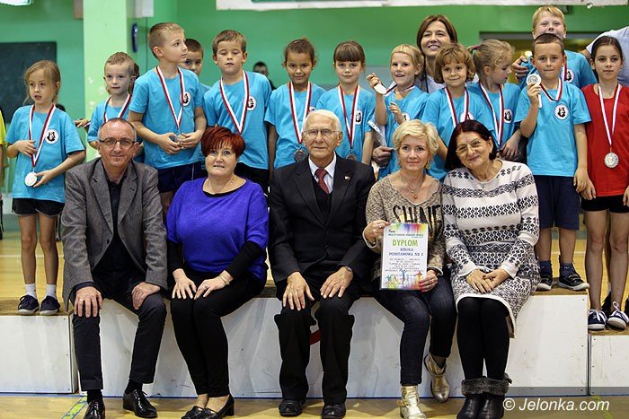 fantastyczna-zabawa-w-hali-przy-ulicy-zotniczej-foto-54460