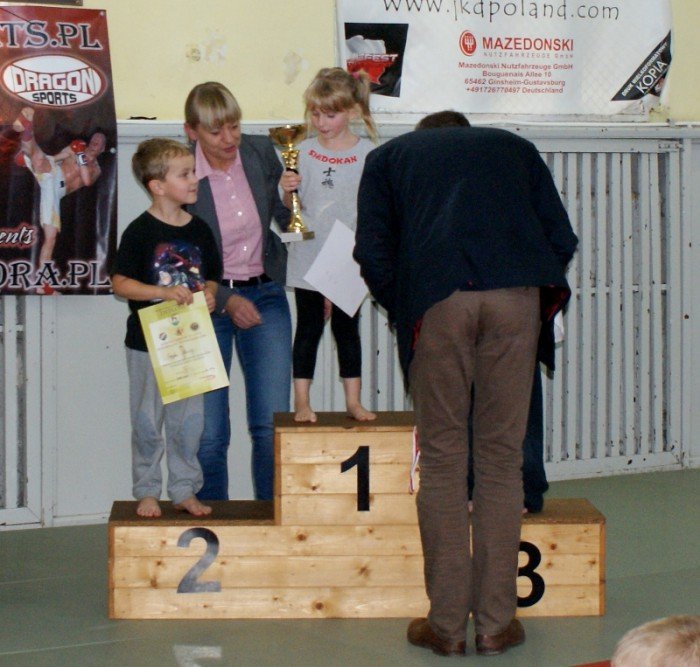 modzi-przedstawiciele-sztuk-walki-w-akcji-foto-54492