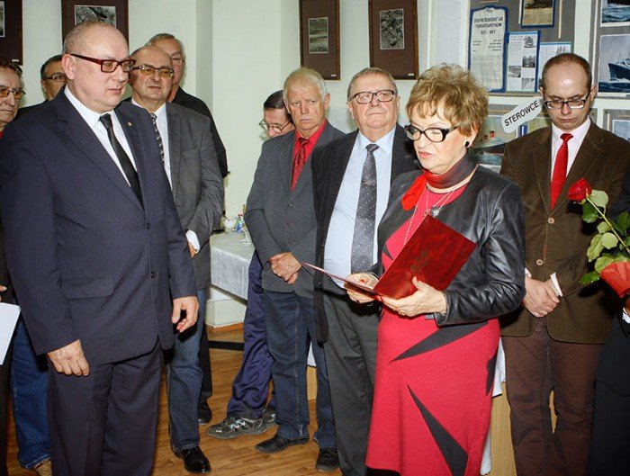 uroczystosci-w-karkonoskim-sejmiku-osob-niepenosprawnych-foto-54523