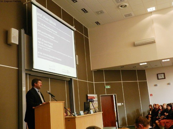 prof-glinski-spoeczenstwo-obywatelskie-to-aktywnosc-zwykych-ludzi-foto-54535