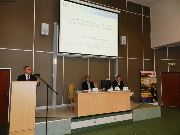prof-glinski-spoeczenstwo-obywatelskie-to-aktywnosc-zwykych-ludzi-foto-54535