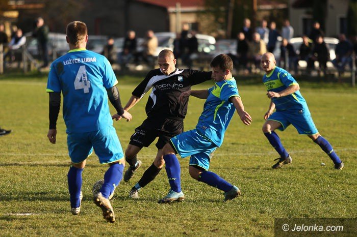 lotnik-wykorzysta-wpadke-lidera-foto-54564