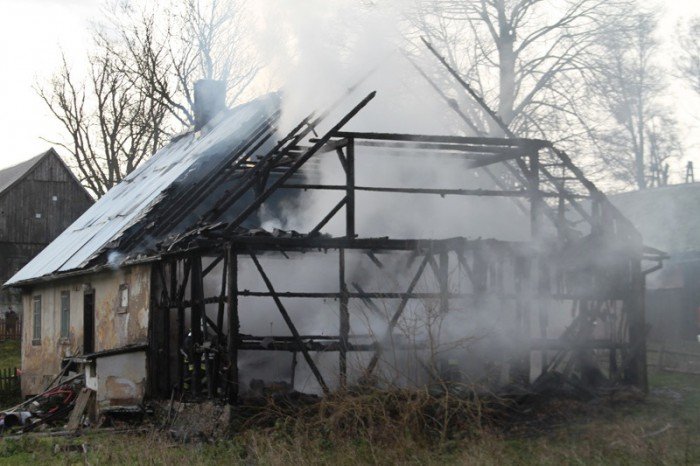 tragiczny-pozar-w-barcinku-foto-video-54572