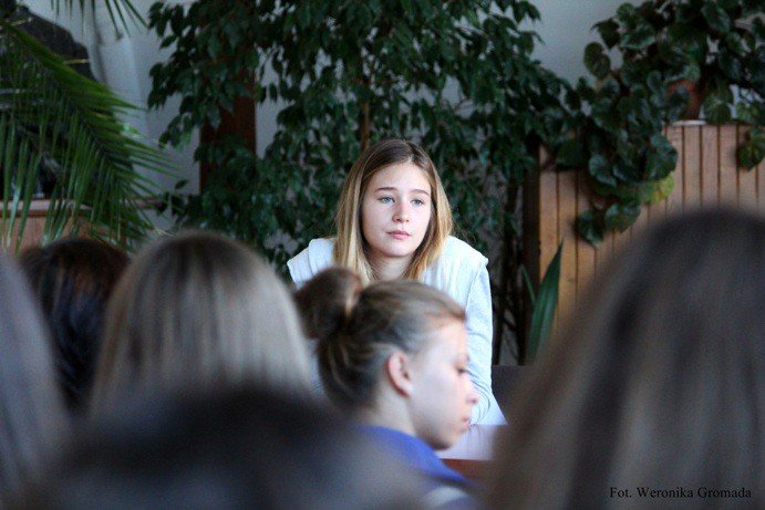 modziutka-aktorka-zofia-wichacz-goscia-w-norwidzie-foto-54591