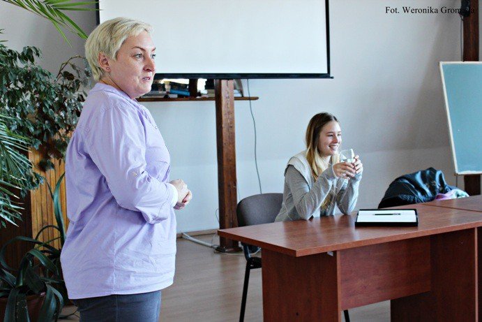 modziutka-aktorka-zofia-wichacz-goscia-w-norwidzie-foto-54591