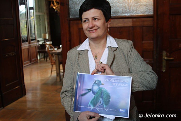 zabobrzanski-paacyk-mrocznym-pensjonatem-foto-video-54623