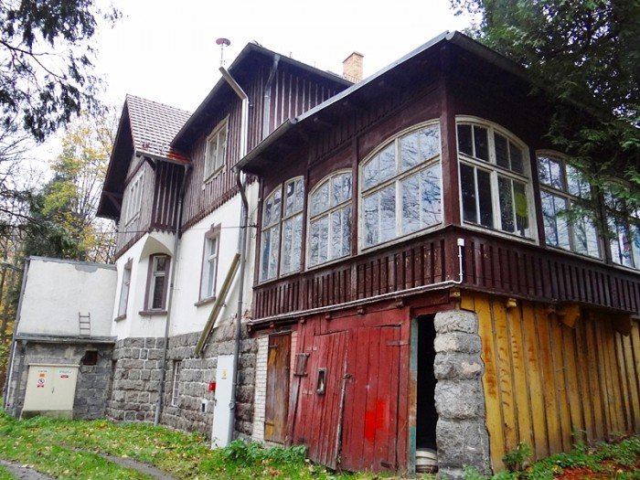 dawna-szkoa-w-jagniatkowie-bedzie-pensjonatem-foto-54639