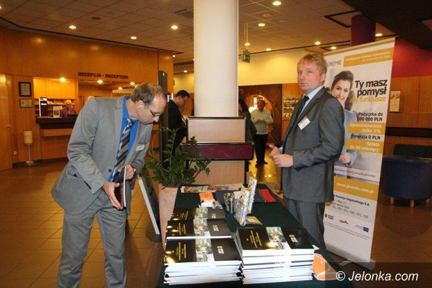 biznes-nie-zna-granic-forum-kooperacji-firm-w-jeleniej-gorze-foto-video-54643