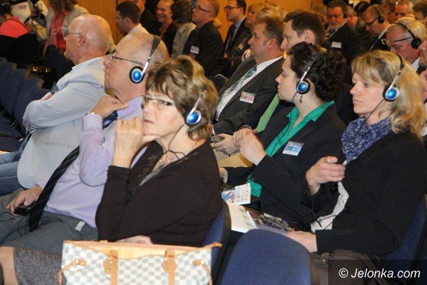 biznes-nie-zna-granic-forum-kooperacji-firm-w-jeleniej-gorze-foto-video-54643