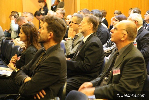 biznes-nie-zna-granic-forum-kooperacji-firm-w-jeleniej-gorze-foto-video-54643
