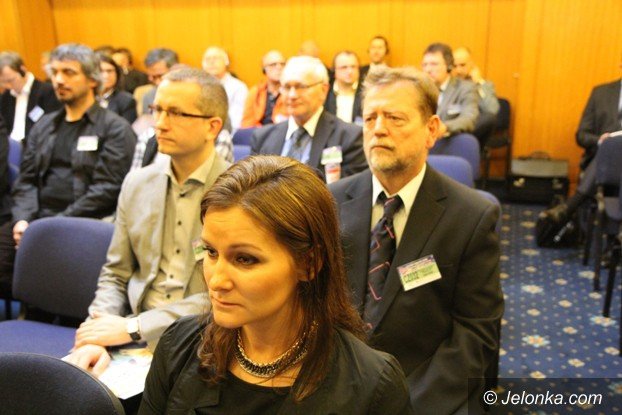 biznes-nie-zna-granic-forum-kooperacji-firm-w-jeleniej-gorze-foto-video-54643