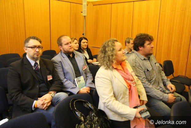 biznes-nie-zna-granic-forum-kooperacji-firm-w-jeleniej-gorze-foto-video-54643