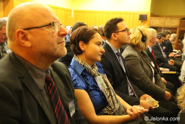 biznes-nie-zna-granic-forum-kooperacji-firm-w-jeleniej-gorze-foto-video-54643