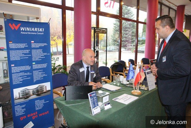 biznes-nie-zna-granic-forum-kooperacji-firm-w-jeleniej-gorze-foto-video-54643