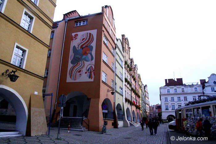 mural-w-rynku-pierwszy-ale-nie-ostatni-foto-54672