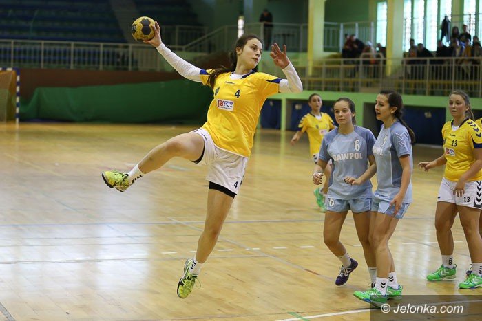 gadkie-zwyciestwo-juniorek-kpru-foto-54675
